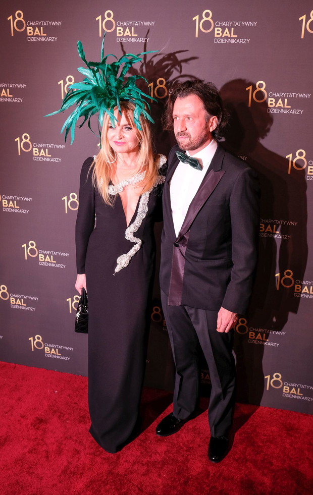 Monika Olejnik z partnerem na Charytatywnym Balu Dziennikarzy