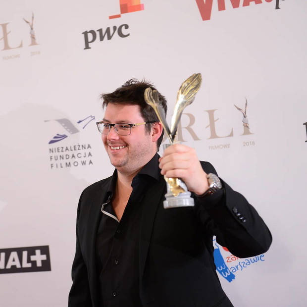 Piotr Sobociński z nagrodą za Najlepsze Zdjęcia do filmu Cicha noc.