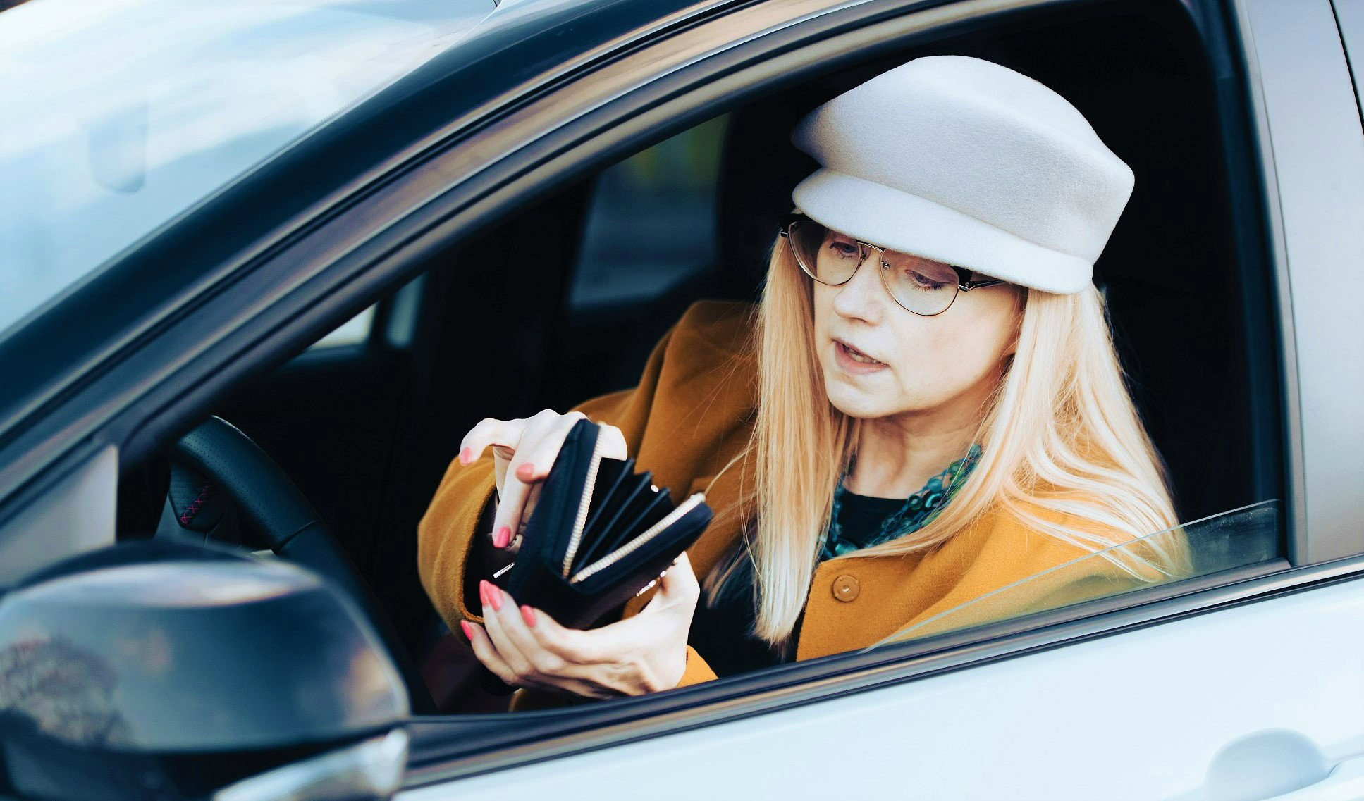 Osoby o tych 5 imionach muszą złapać się za portfel. Wkrótce czeka ich finansowa wpadka