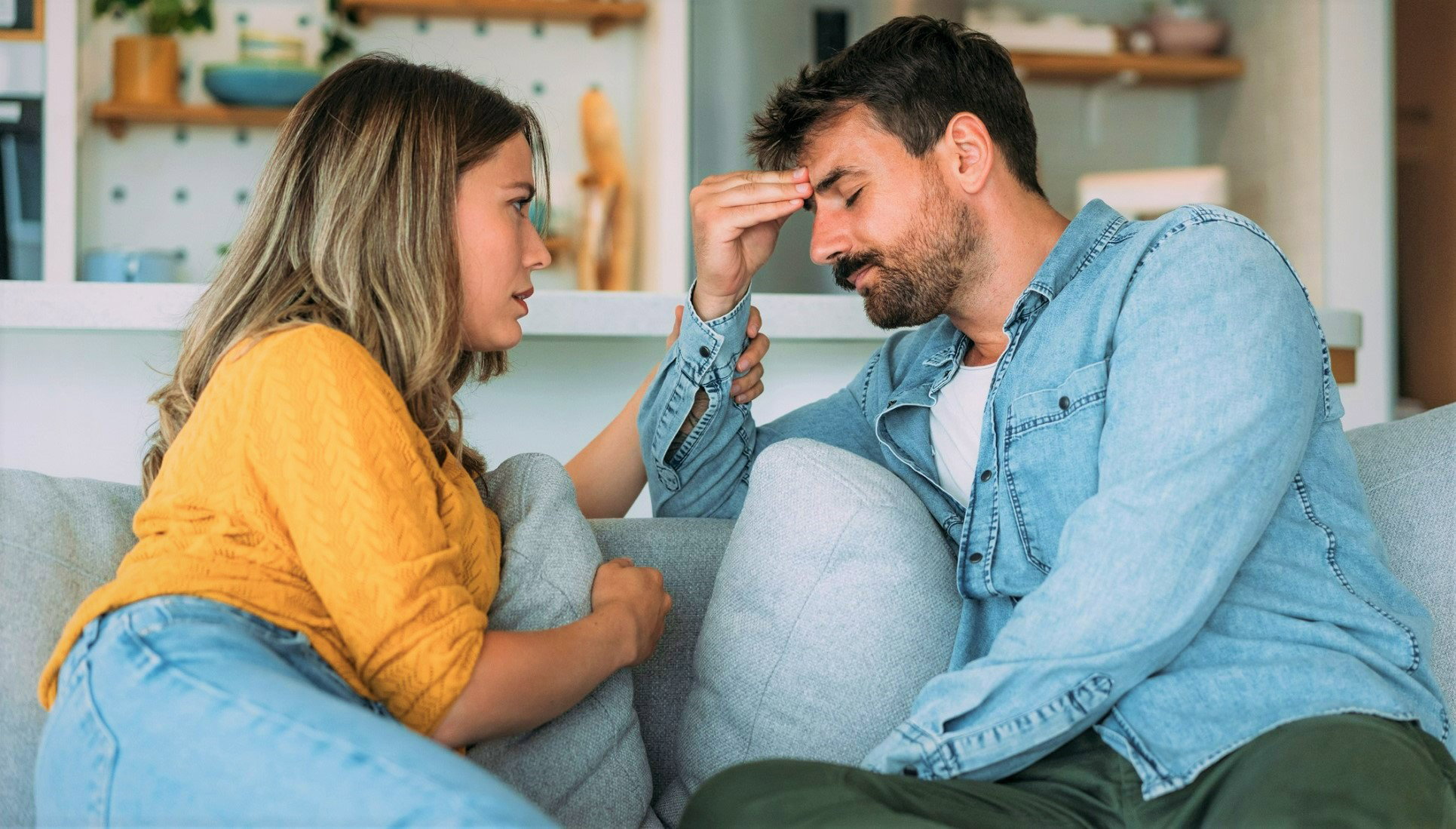 Tą 1 rzeczą nie wolno dzielić się z partnerem. Inaczej przyciągniesz łzy i rozstanie