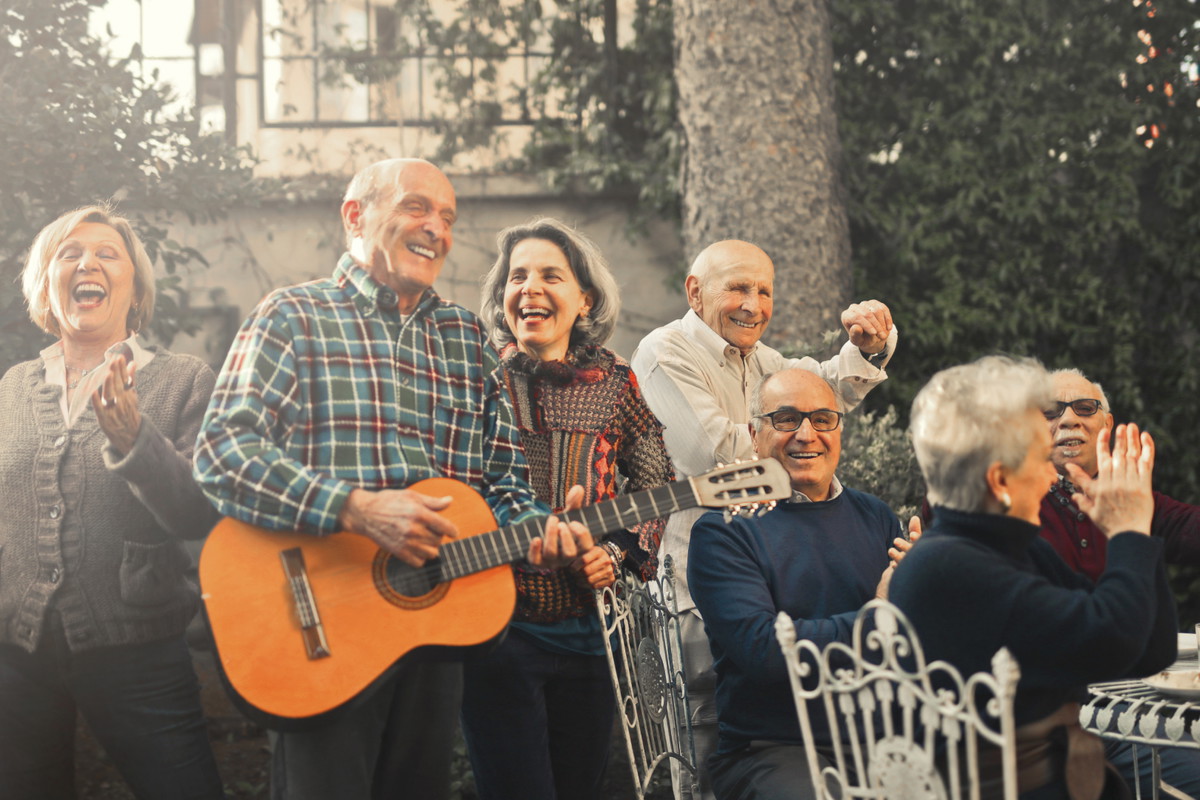 Te 3 znaki zodiaku mają imprezową duszę. Dobra zabawa to ich żywioł