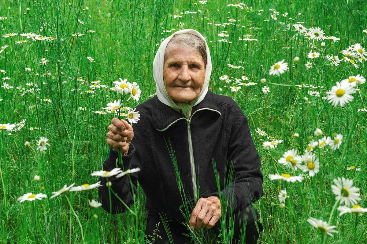 Sekretny sposób szeptuch na zdejmowanie uroków. Potrzebujesz tylko 3 domowych składników