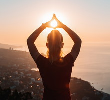 Wróżka wskazała najszczęśliwszy kolor ubrania. Z nim wszystko ci się uda