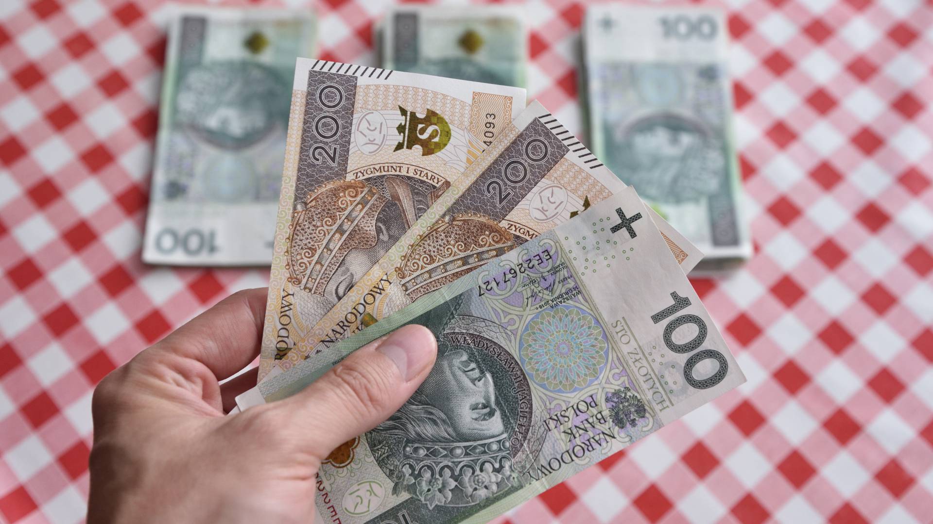 Chlebowa kulka na pieniądze. Z nią paragony grozy nie będą ci straszne