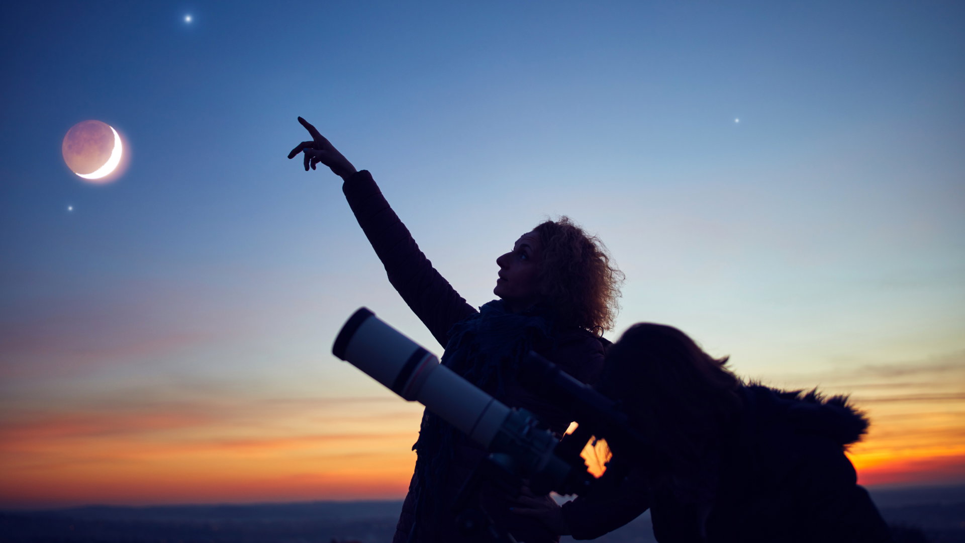 Koniunkcja Księżyca z Jowiszem 14 czerwca 2023 roku. Połowa ludzkości musi teraz uważać