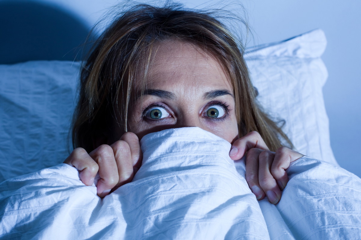 Sen o ogniu to zły omen. Wróżka Casilla ostrzega, że 3 znaki zodiaku będą próbowały ci zaszkodzić