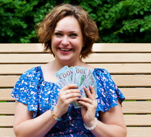 1 lipca poszukaj tego drobiazgu. Kamyk w tym kolorze zapewni ci pieniądze na całe wakacje