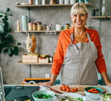 Kobiety o tych 3 znakach zodiaku to mistrzynie kuchni. Trafiają przez żołądek do serca
