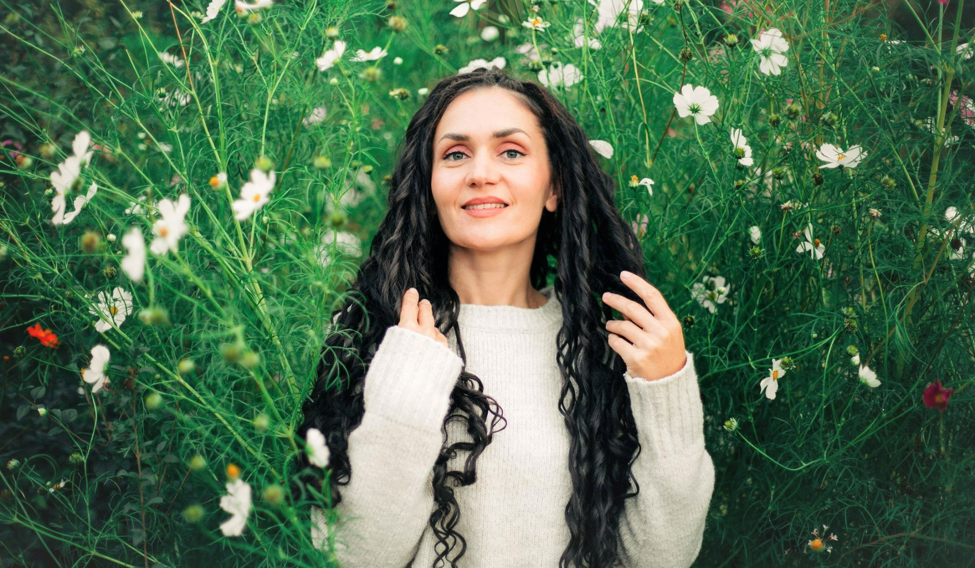 Ziołowy rytuał miłosny na Noc Kupały. Wystarczą 3 składniki, by przyciągnąć uczucie