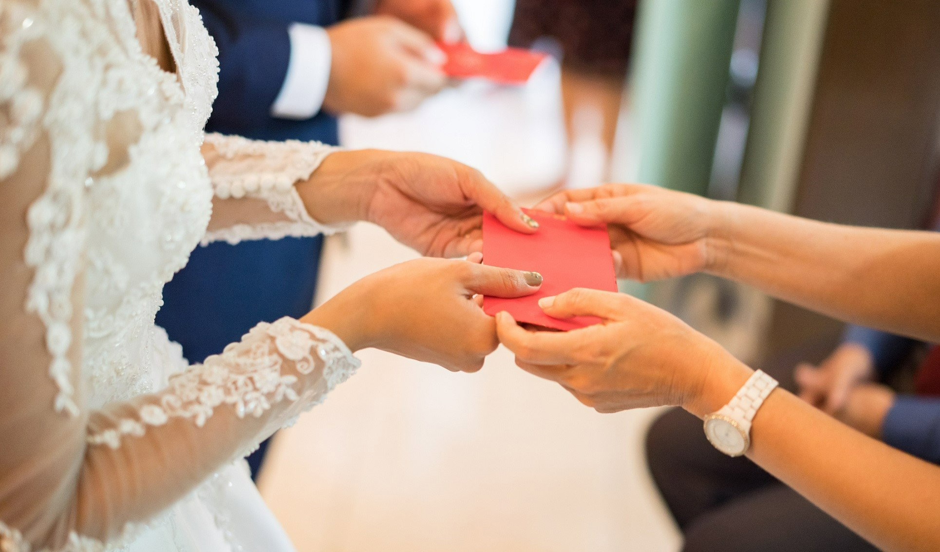 Pieniądze w prezencie ślubnym - przesądy