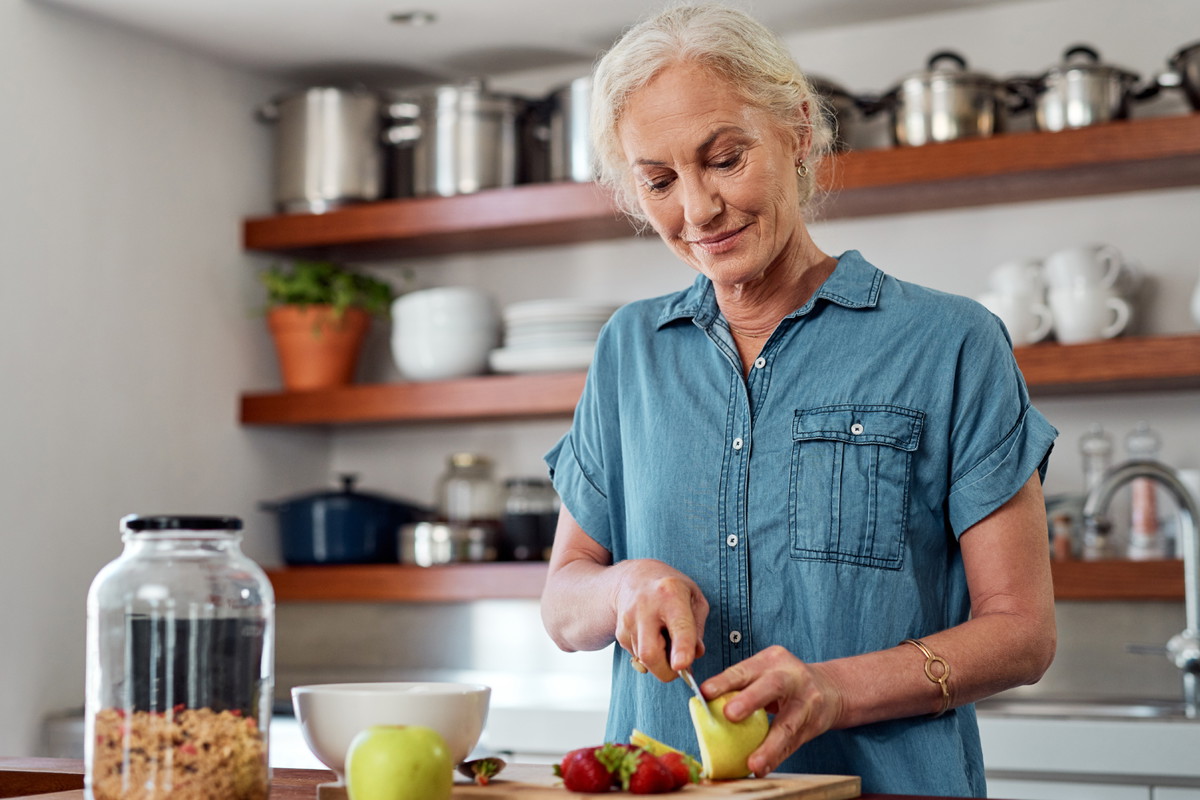 Cynamon na pieniądze. Dodaj ten składnik do śniadania, a Fortuna będzie ci sprzyjać
