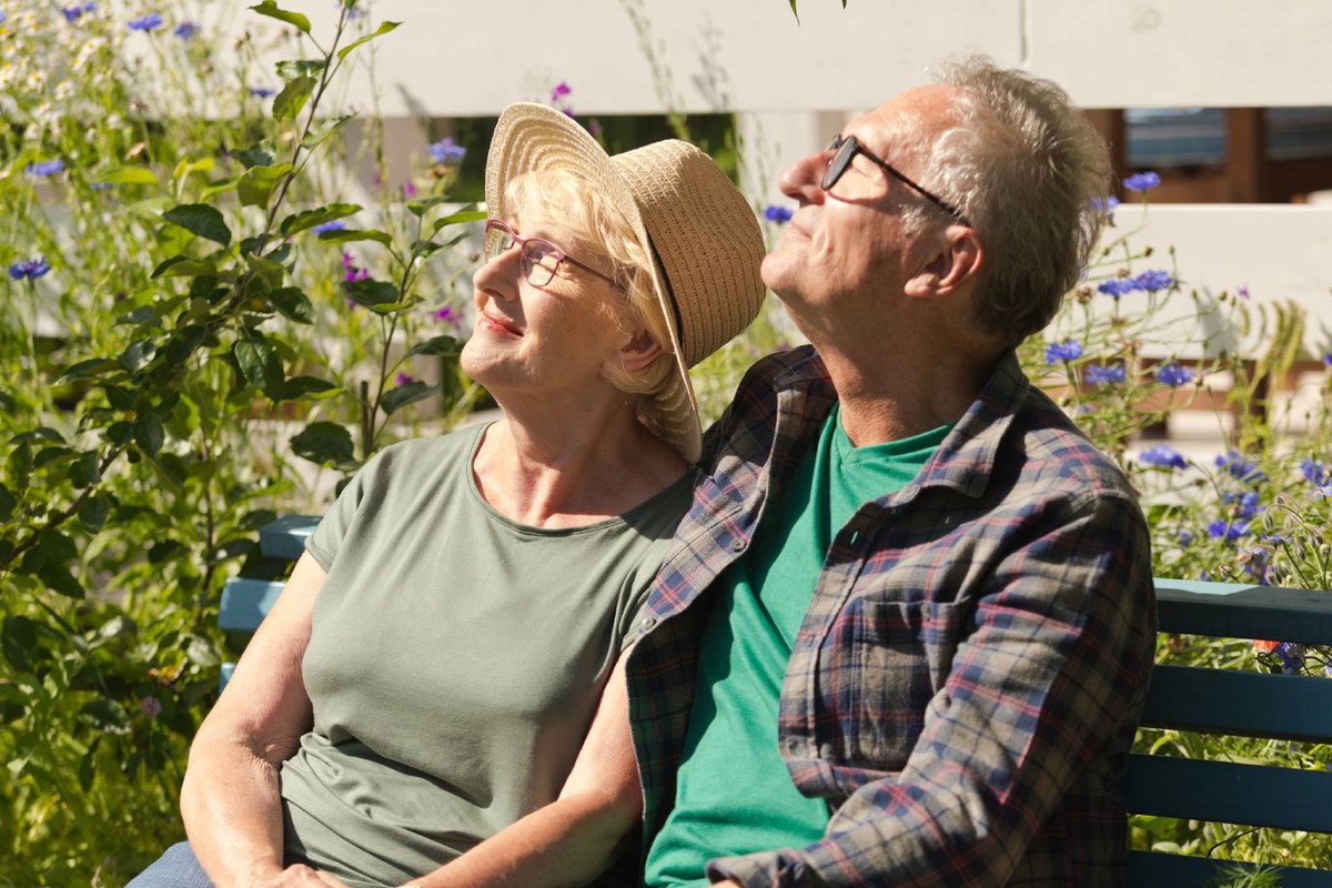 Rytuał Słonecznego Muśnięcia na szczęście i powodzenie. W 3 minuty napełnisz się energią