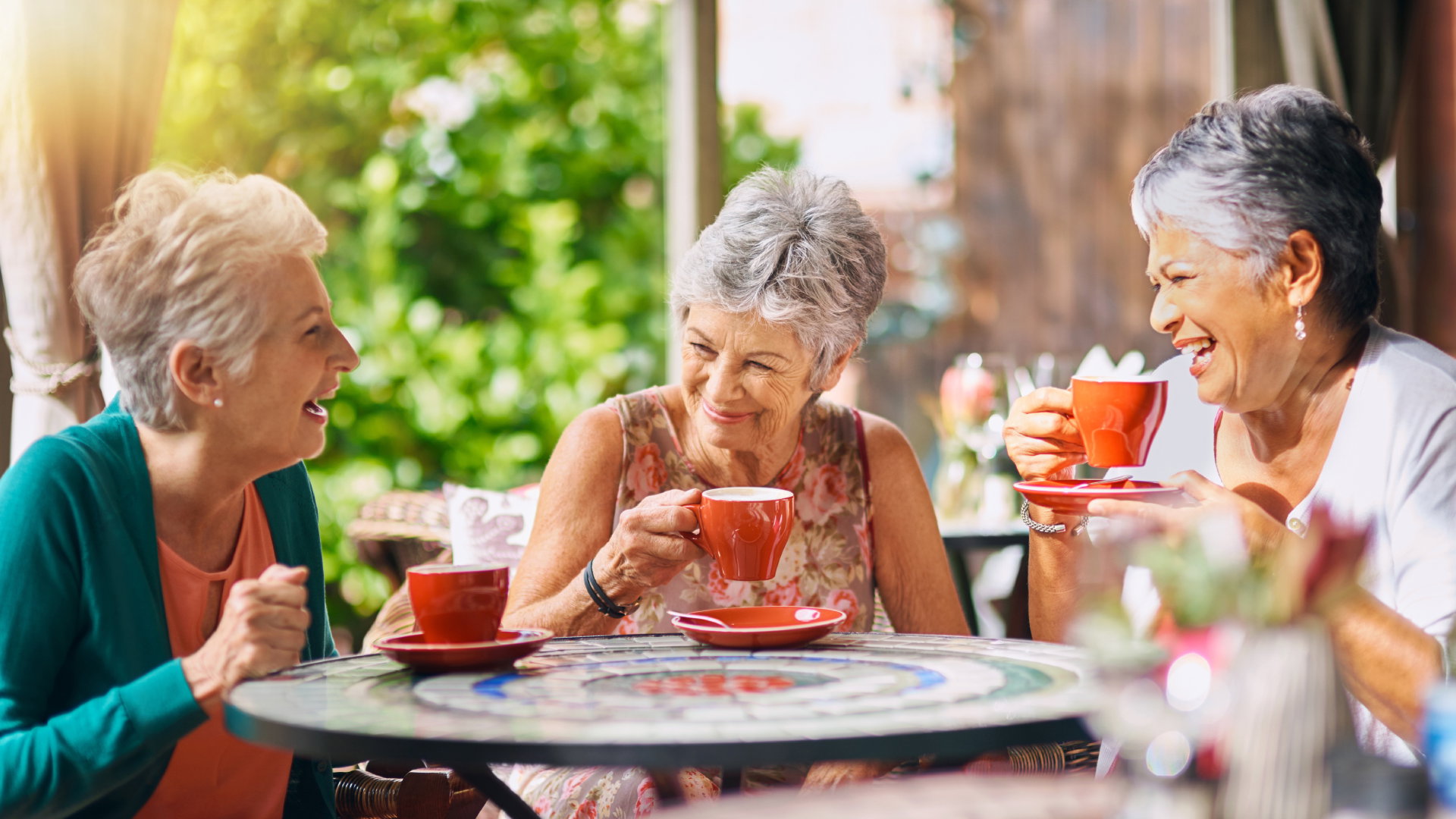 Kobiety o tych 3 imionach obgadują innych. Karmią się plotkami i nie potrafią trzymać języka za zębami