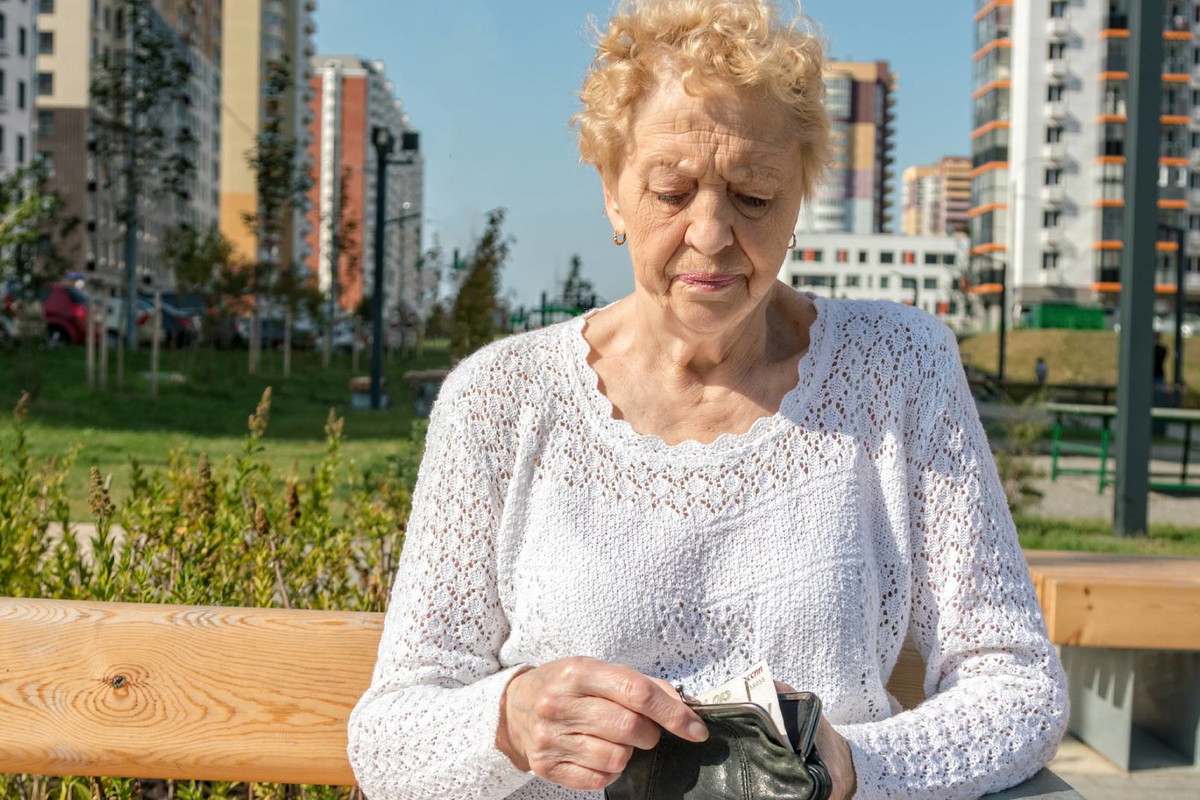Rytuał Srebrnej Podkowy na zażegnanie pecha w finansach. Ten 1 gest usunie wszelkie kłopoty