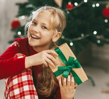 Prezenty dla dziewczynki: sprawdzone pomysły, z których z pewnością ucieszy się twoja córka