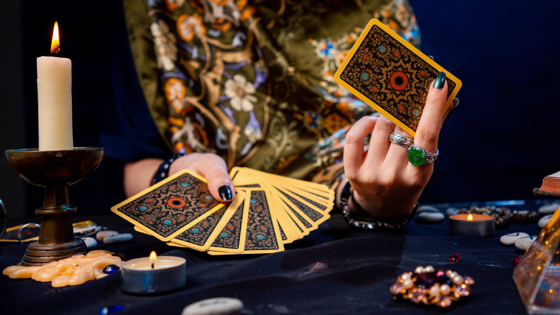 Przerażająca wizja na jesień 2022. Tarocistka wyznała prawdę: "Czarne scenariusze"