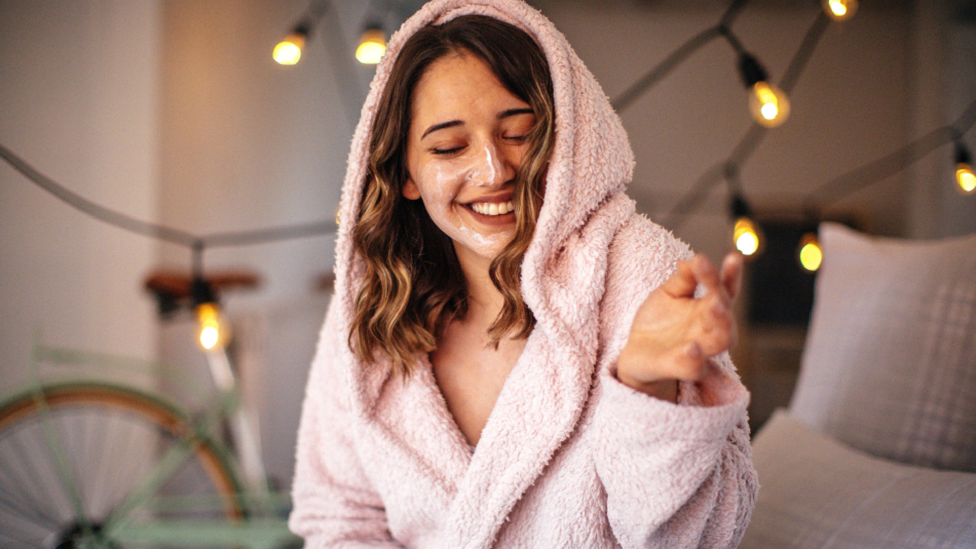 Jak zadbać o wygląd jesienią? 7 kosmetyków do skóry i włosów