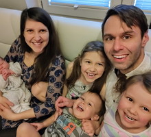 Magda Borys - mama 4 dzieci o mało znanej metodzie karmienia piersią - Polki nie są jej nawet świadome!