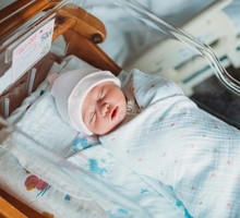 Pięcioraczki z Gniezna: pierwsze niemowlę opuściło już poznański szpital