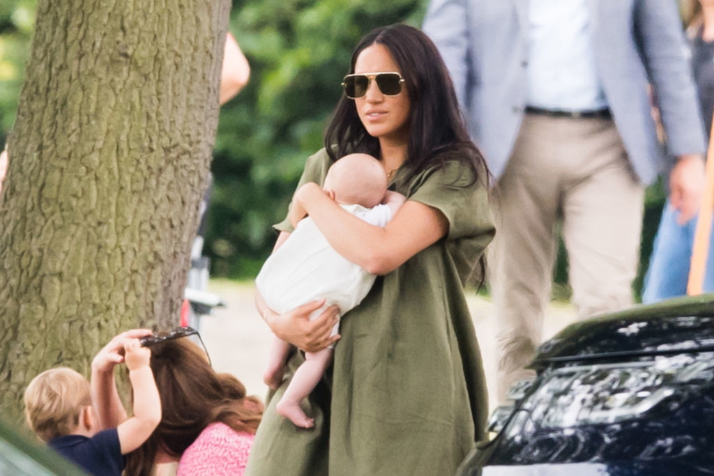 Meghan Markle z synkiem na meczu polo - to pierwsze publiczne wyjście księżnej z dzieckiem