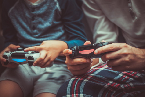 Nadużywanie Internetu oraz uzależnienie od gier komputerowych