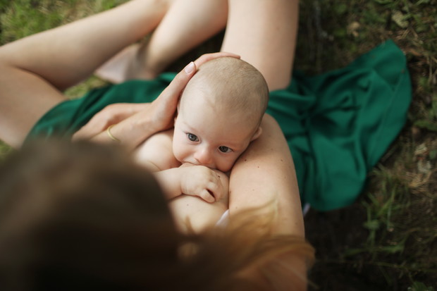 Dziecko nie zdaje sobie sprawy, czy otrzymuje mleko swojej mamy czy innej kobiety