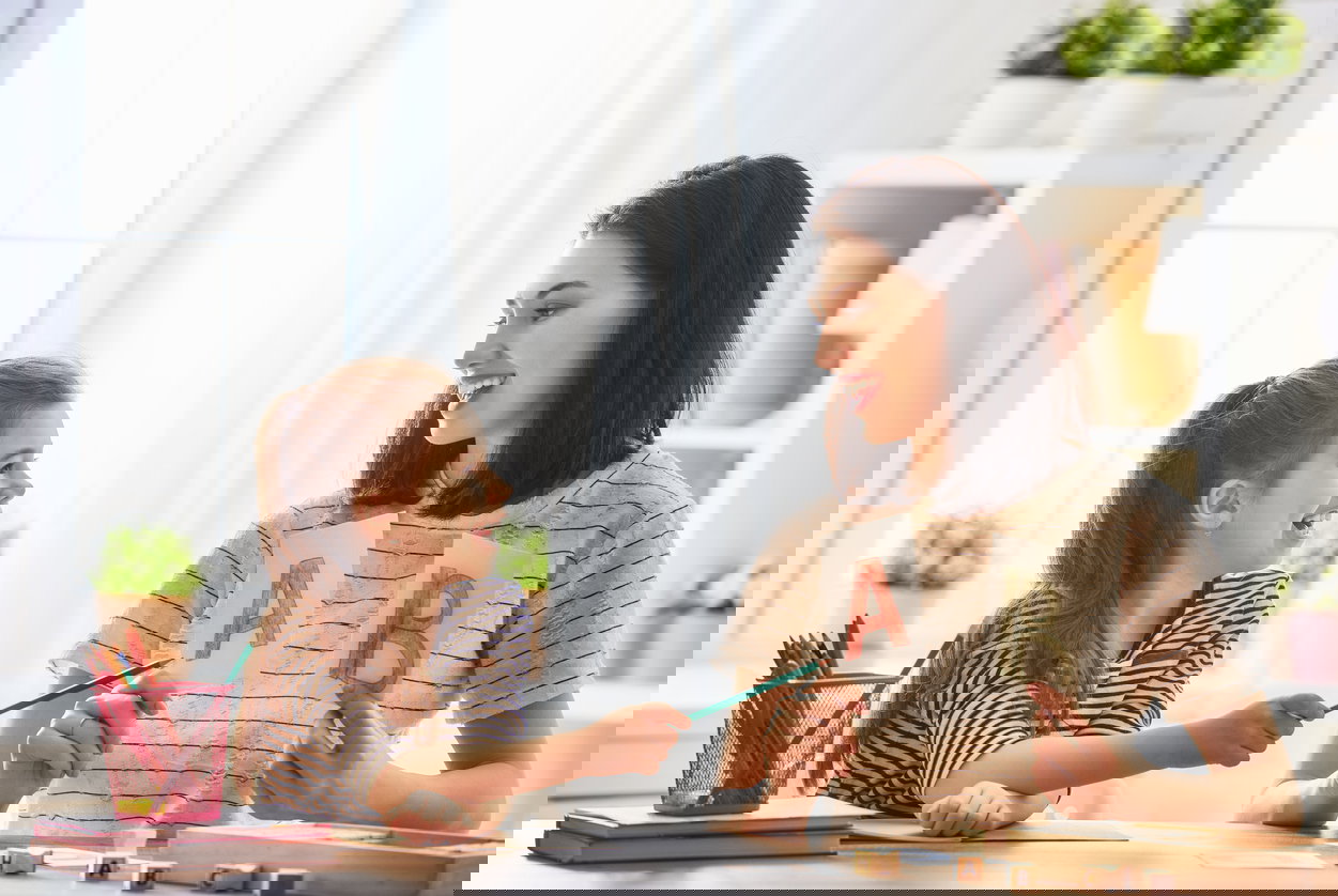 Kiedy uczyć dziecko języka?