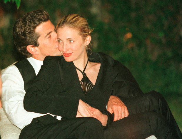 John Kennedy Jr. i Carolyn Bessette Kennedy zginęli 16 lipca 1999 roku