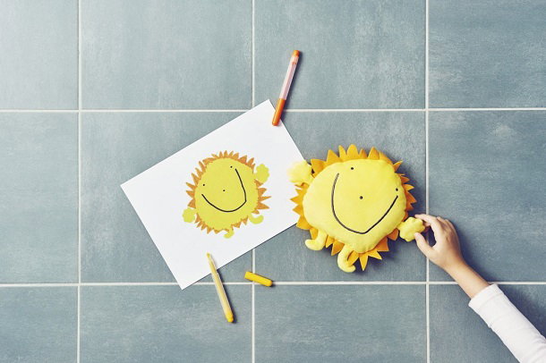 dzieci_dla_ikea_pluszaki