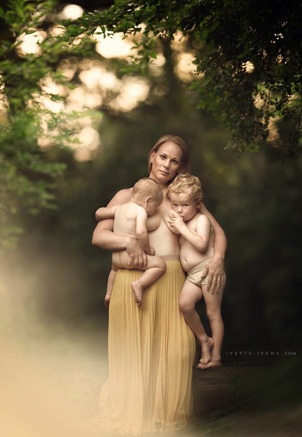 tandem-breastfeeding-green-goddess