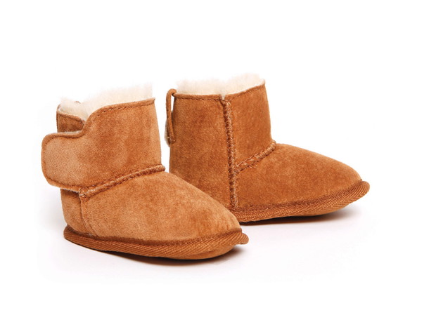 B10310-CHES-BABYBOOTIE-LoRes