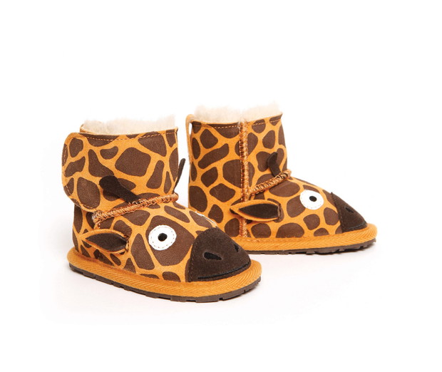 B10762-GOLD-LCWALKERGIRAFFE-LoRes