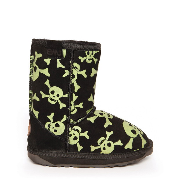 K10731-BLAK-CROSSBONE-LoRes