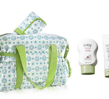 Torba_Mamy_i_poreczny_przewijak_Avon_Baby