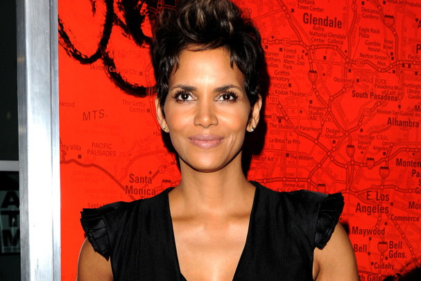 All-ONS_1514287-Halle_Berry