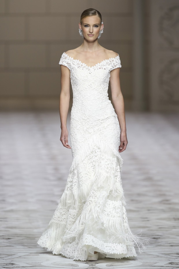 Pronovias_brd_S15_024