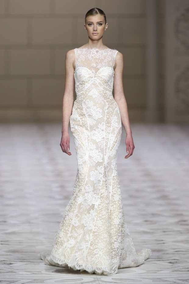 Pronovias_brd_S15_085