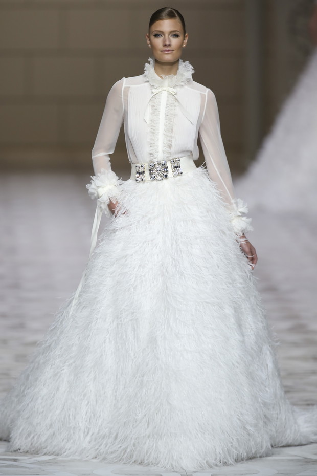 Pronovias_brd_S15_163