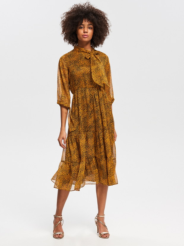 Sukienki Reserved na święta 2018