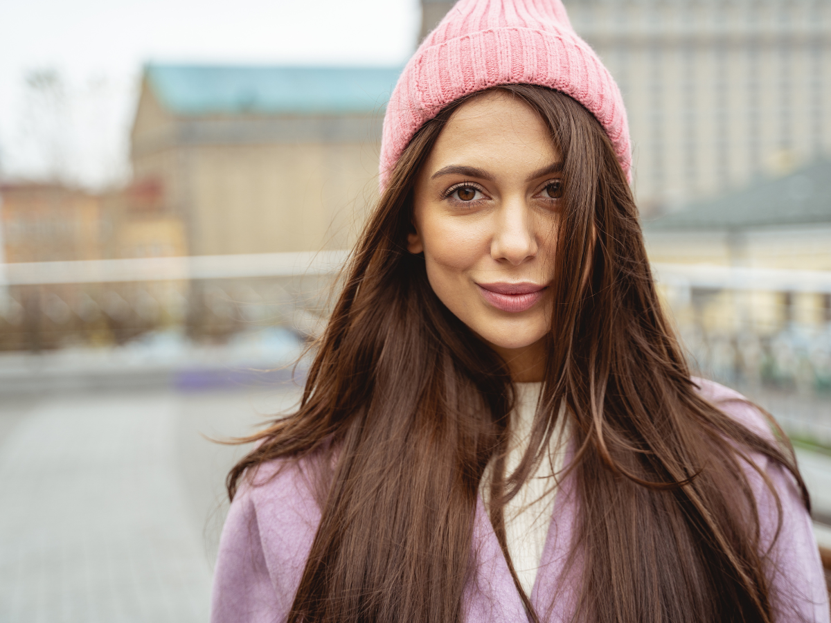 uśmiechnięta dziewczyna