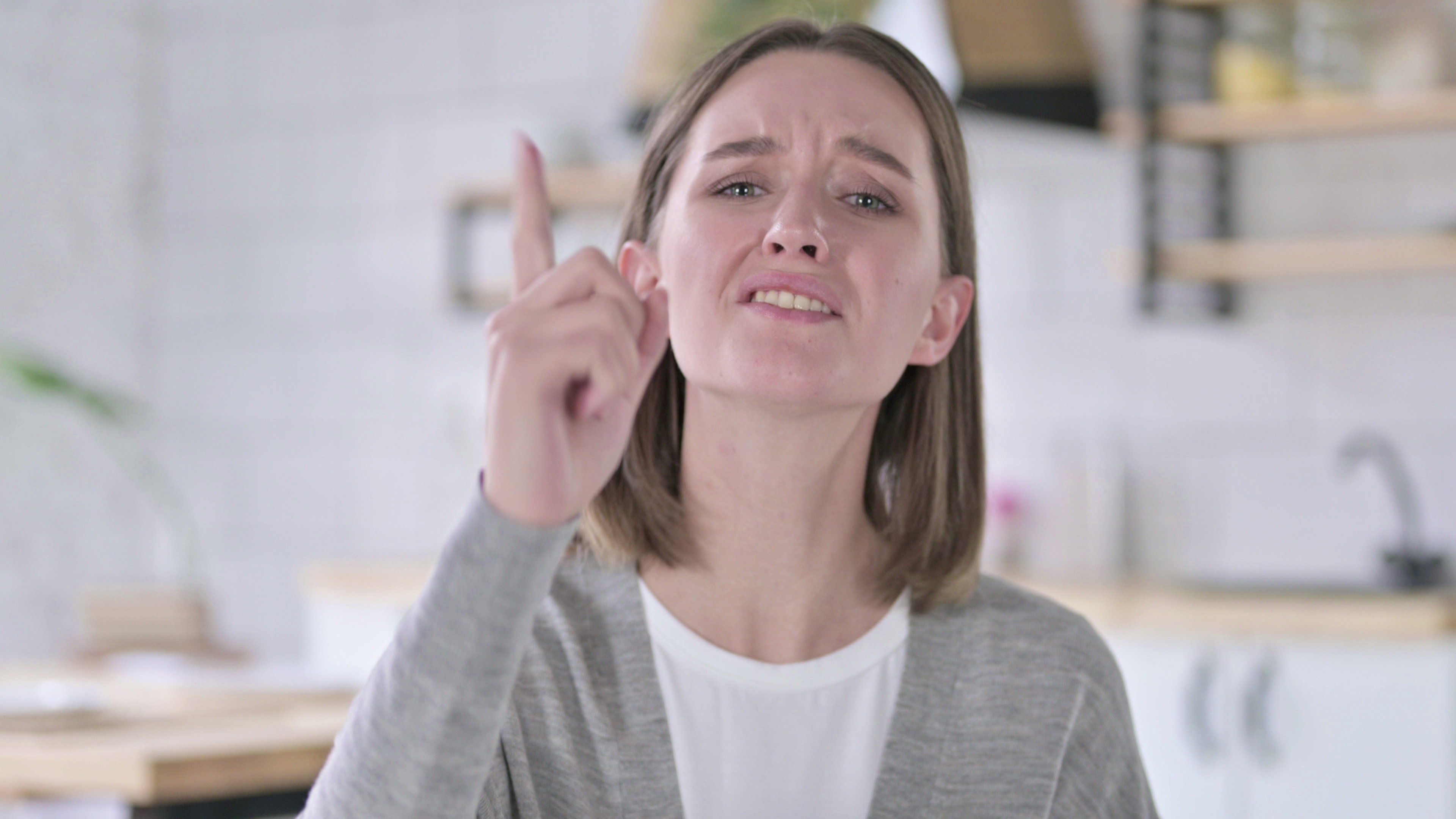 Zdenerwowana kobieta