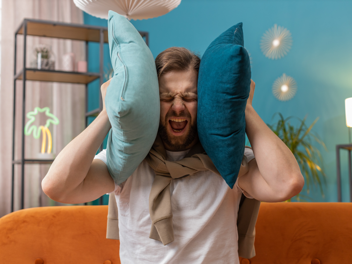 zdenerwowany mężczyzna