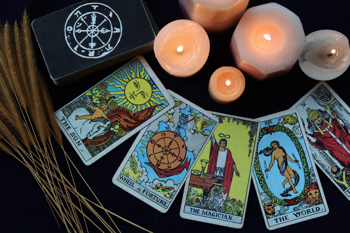 Tarot Adobe Stock, Touchi