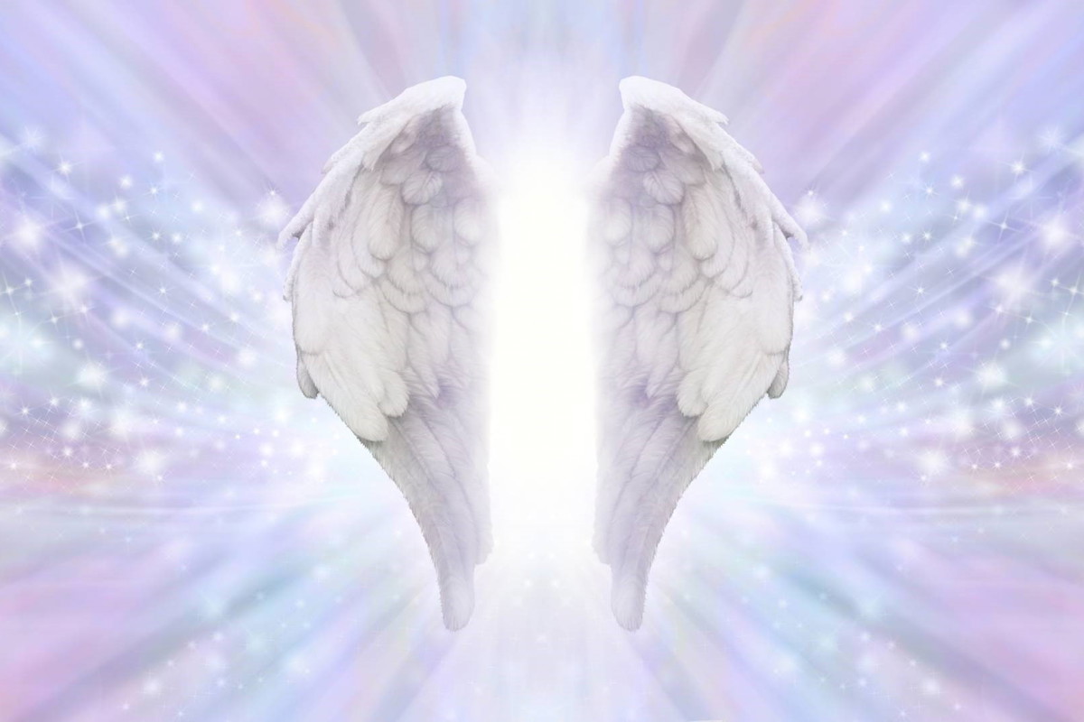 Wskazano 3 znaki zodiaku, które jesienią dotknie ręka anioła. Zmartwienia odejdą w zapomnienie