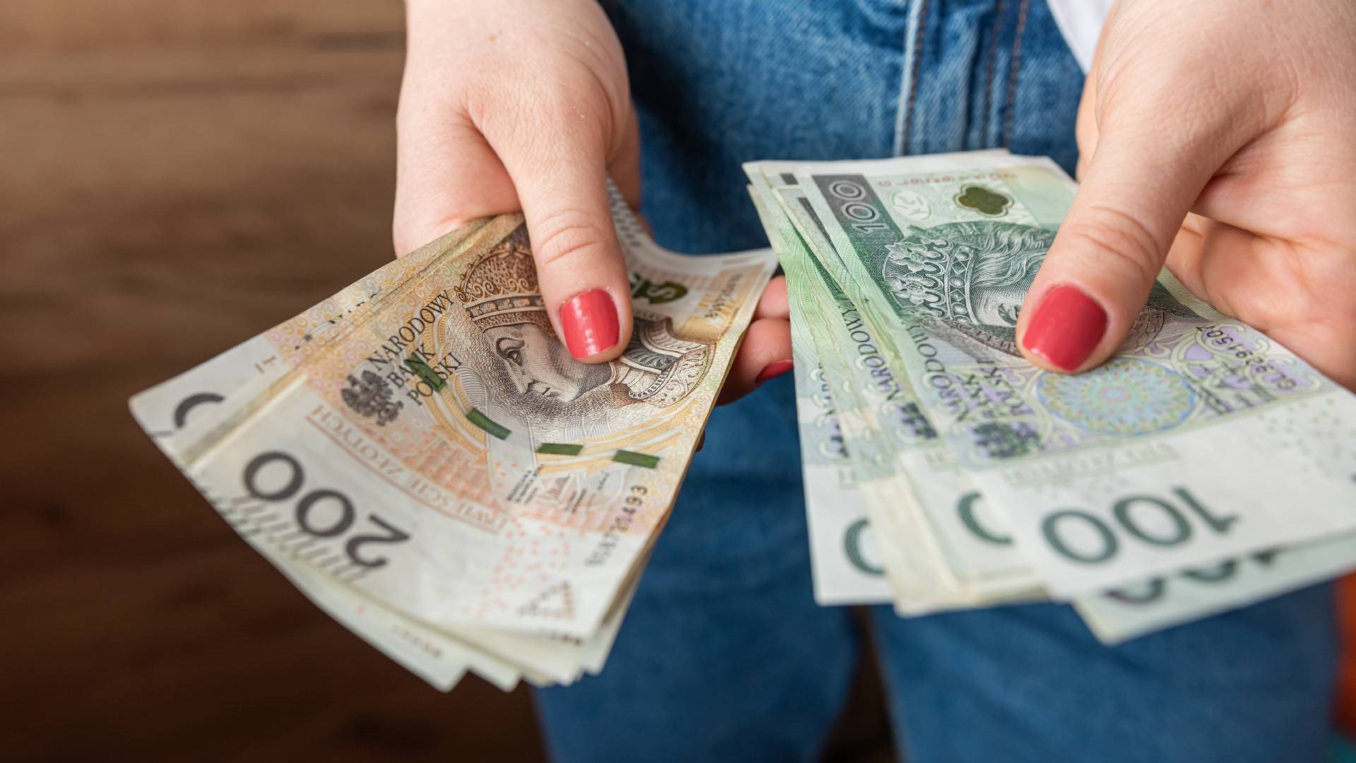 Wskazano 3 znaki zodiaku, którym jesienią Fortuna sypnie groszem