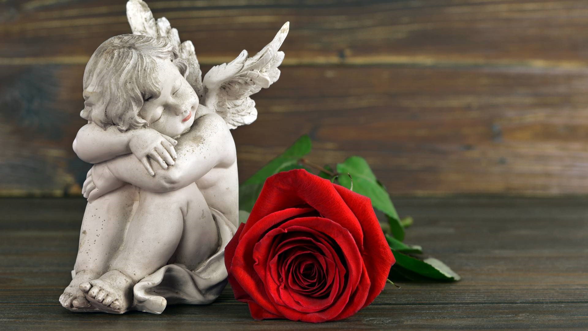 Anioł miłości wzmocni twoją aurę i doda ci sił