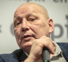 Krzysztof Jackowski o trudnym położeniu Polski