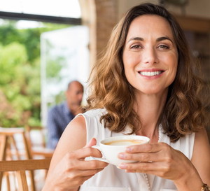 Wskazano 3 znaki zodiaku, które czarują uśmiechem. Nikt im się nie oprze