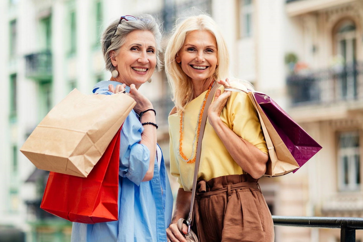 Wskazano 3 znaki zodiaku, którym w sierpniu 2024 Fortuna nie pożałuje pieniędzy