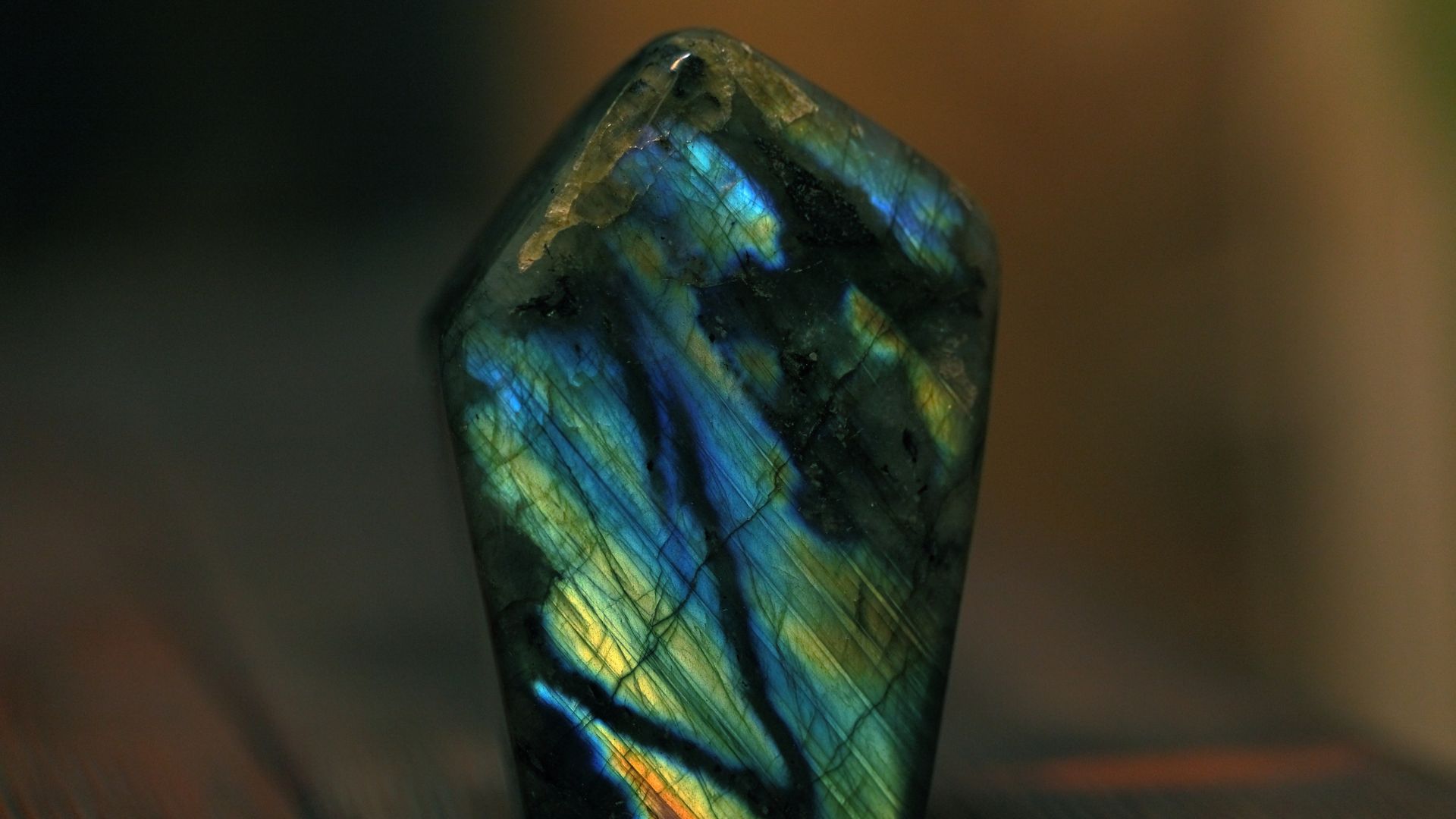 labradoryt właściwości